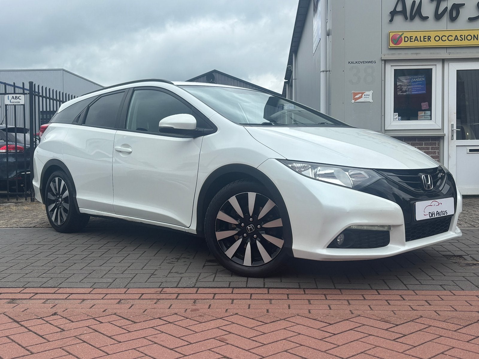 Honda Civic 1.8 Elegance  Tourer | dealeronderhouden, Auto's, Honda, Voorwielaandrijving, Stof, Zwart, 4 cilinders