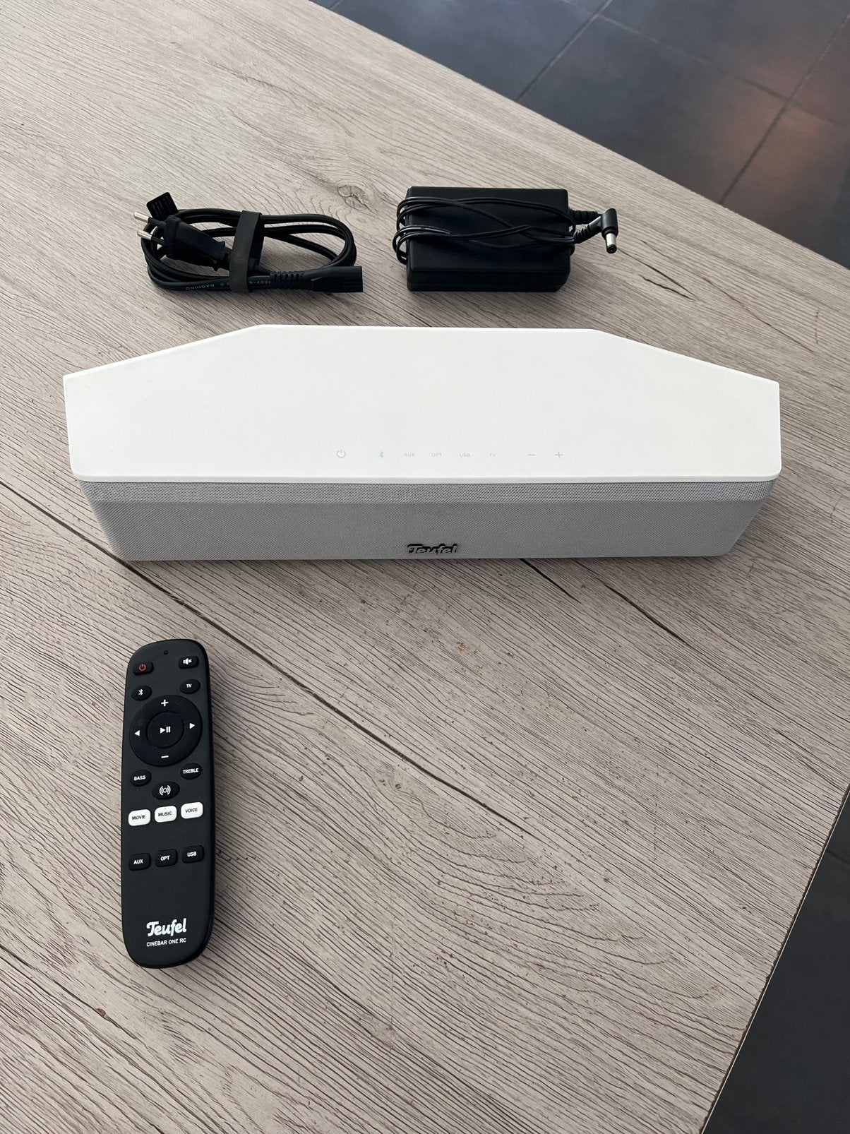 Teufel Cinebar One - Comapacte soundbar - met Surround sound, Audio, Tv en Foto, Soundbars, Ophalen of Verzenden, Bluetooth, Zo goed als nieuw