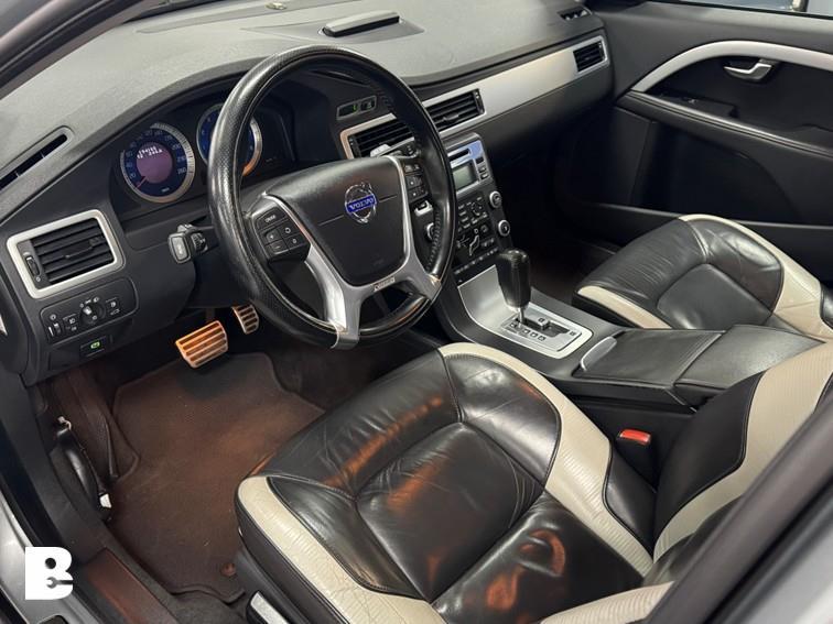 Volvo V70 2.0T R-Edition, Auto's, Euro 5, Zwart, 4 cilinders, 1558 kg