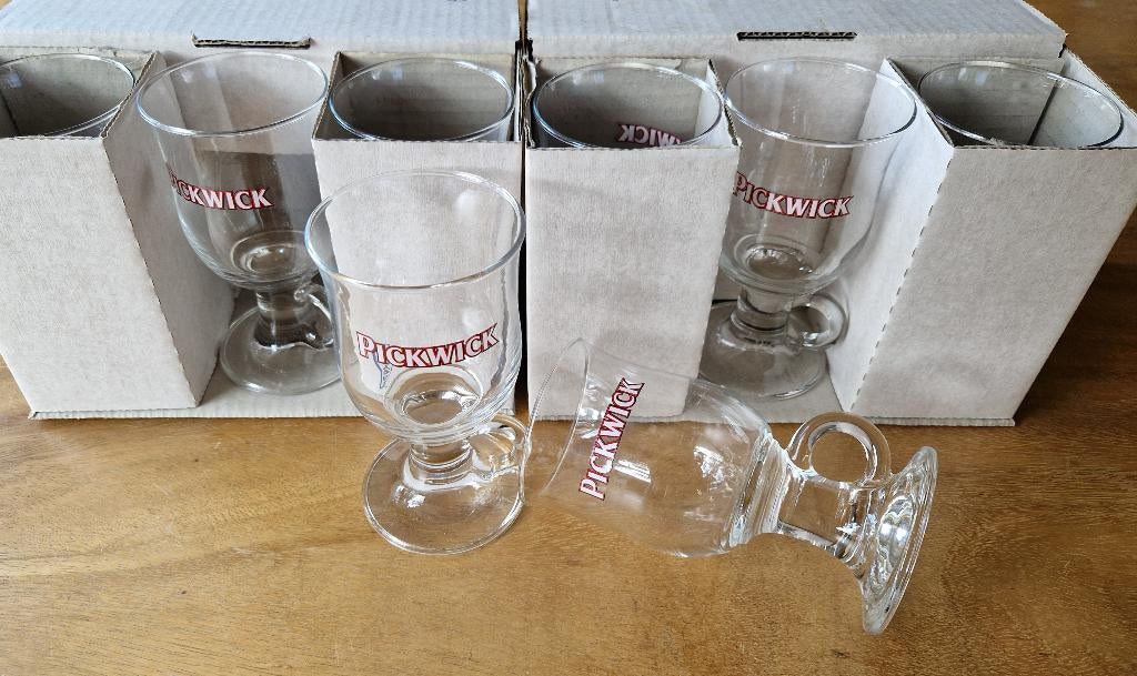 9 stuks ongebruikte hoge Pickwick thee glazen met handvat, Ophalen of Verzenden, Nieuw, Overige typen