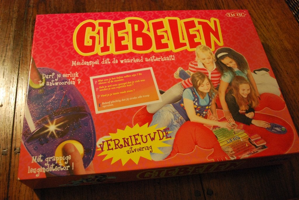 Giebelen. Spel, Ophalen of Verzenden, Zo goed als nieuw