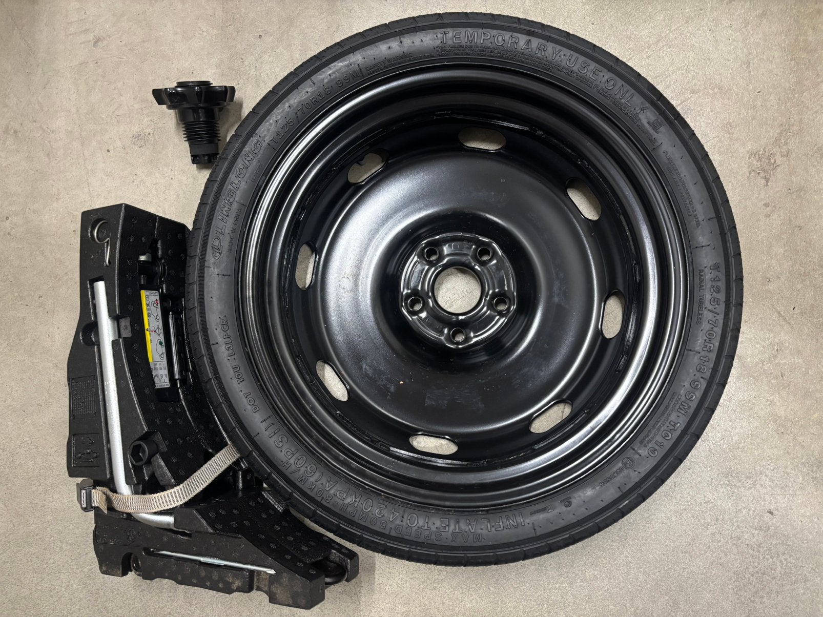 Origineel Volkswagen T-Roc reservewiel/thuiskomer incl. KRIK, Ophalen of Verzenden, Nieuw, Volkswagen