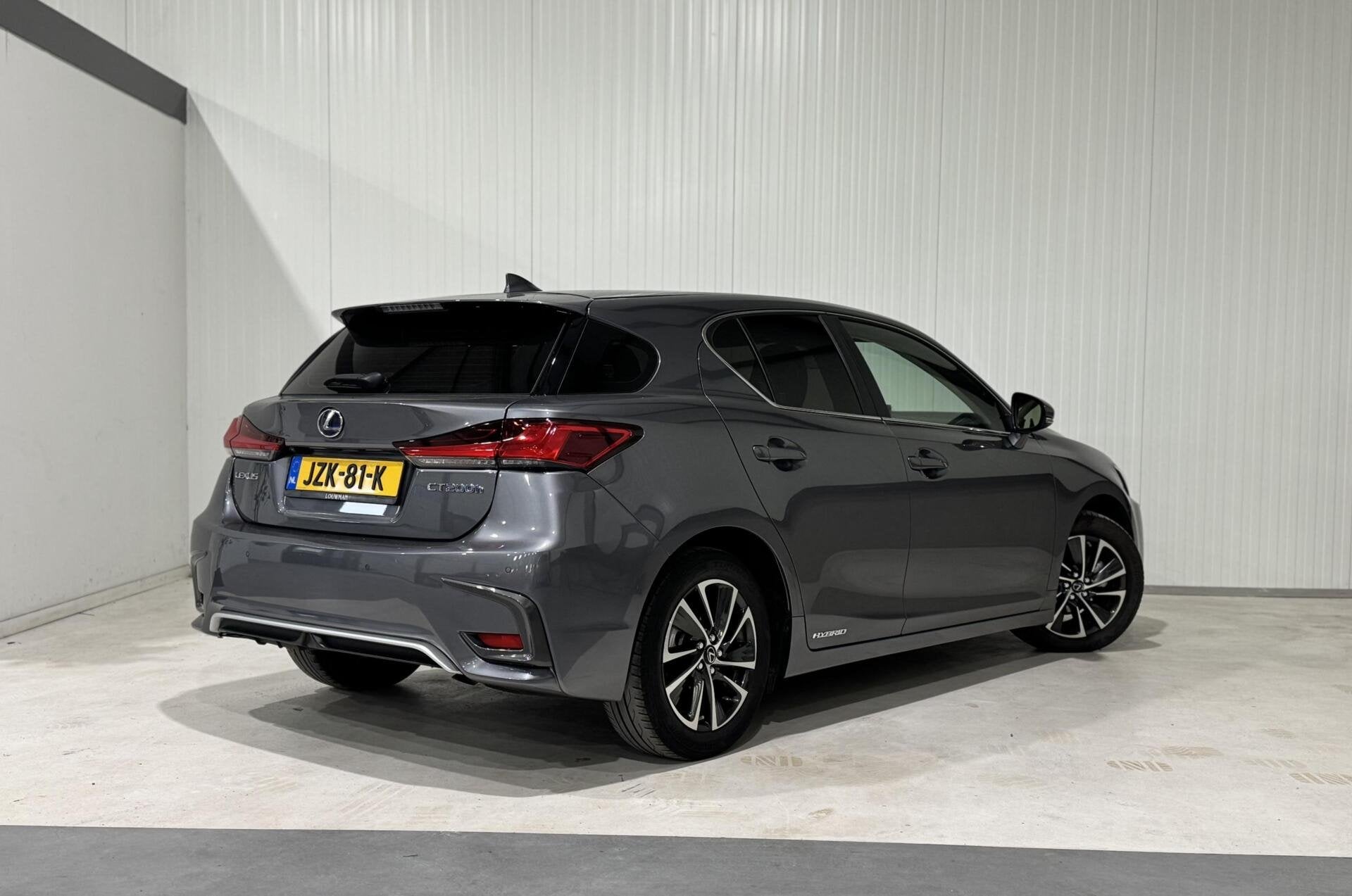 Lexus CT 200h Luxury Line|DEALERONDERHOUDEN|LANE ASS|KEYLESS, Auto's, Dealer onderhouden, 136 pk, Gebruikt, Euro 6