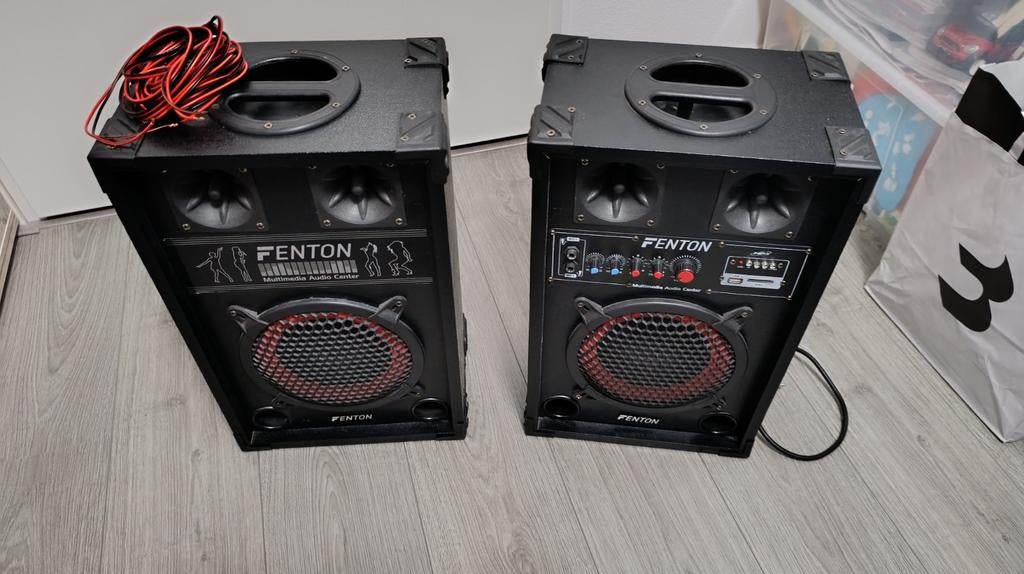 Speakers bluetooth, Ophalen, Zo goed als nieuw, 100 watt of meer