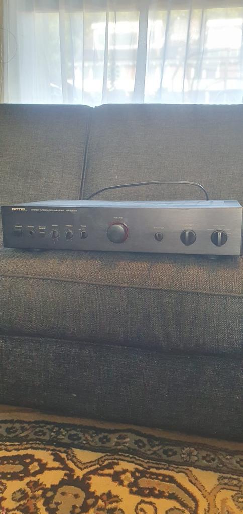 Rotel integrated amp RA-930, Audio, Tv en Foto, Ophalen of Verzenden, Zo goed als nieuw, Overige merken