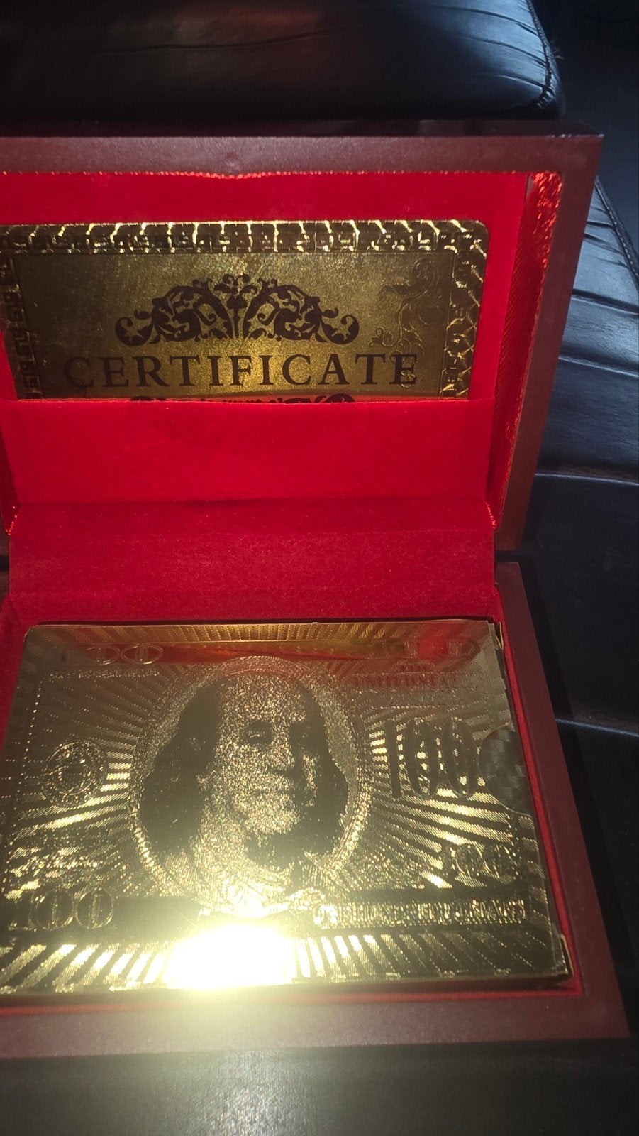 Luxe gouden speelkaarten en dobbelstenen set, Vijf spelers of meer, Ophalen of Verzenden, Zo goed als nieuw, Onbekend