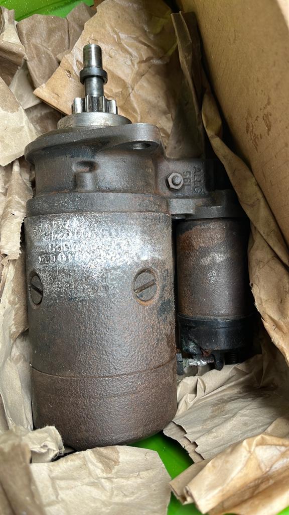 Startmoter vw kever 6 volt goed voor revisie, Ophalen