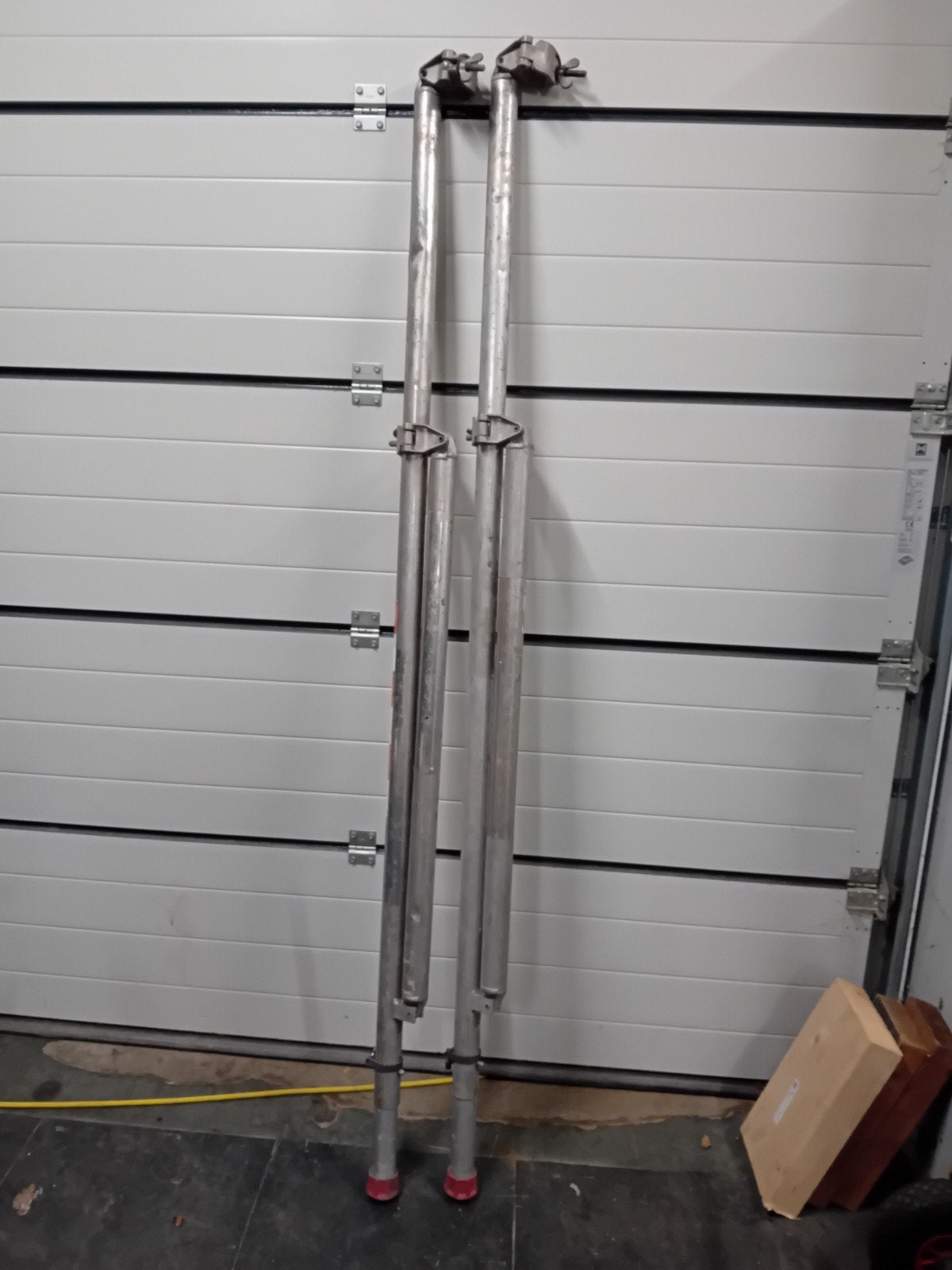 Altrex stabilisatoren uitzetpoten uitschuifbaar Gebruikt, Ophalen, Gebruikt, Rolsteiger of Kamersteiger, 5 meter of hoger