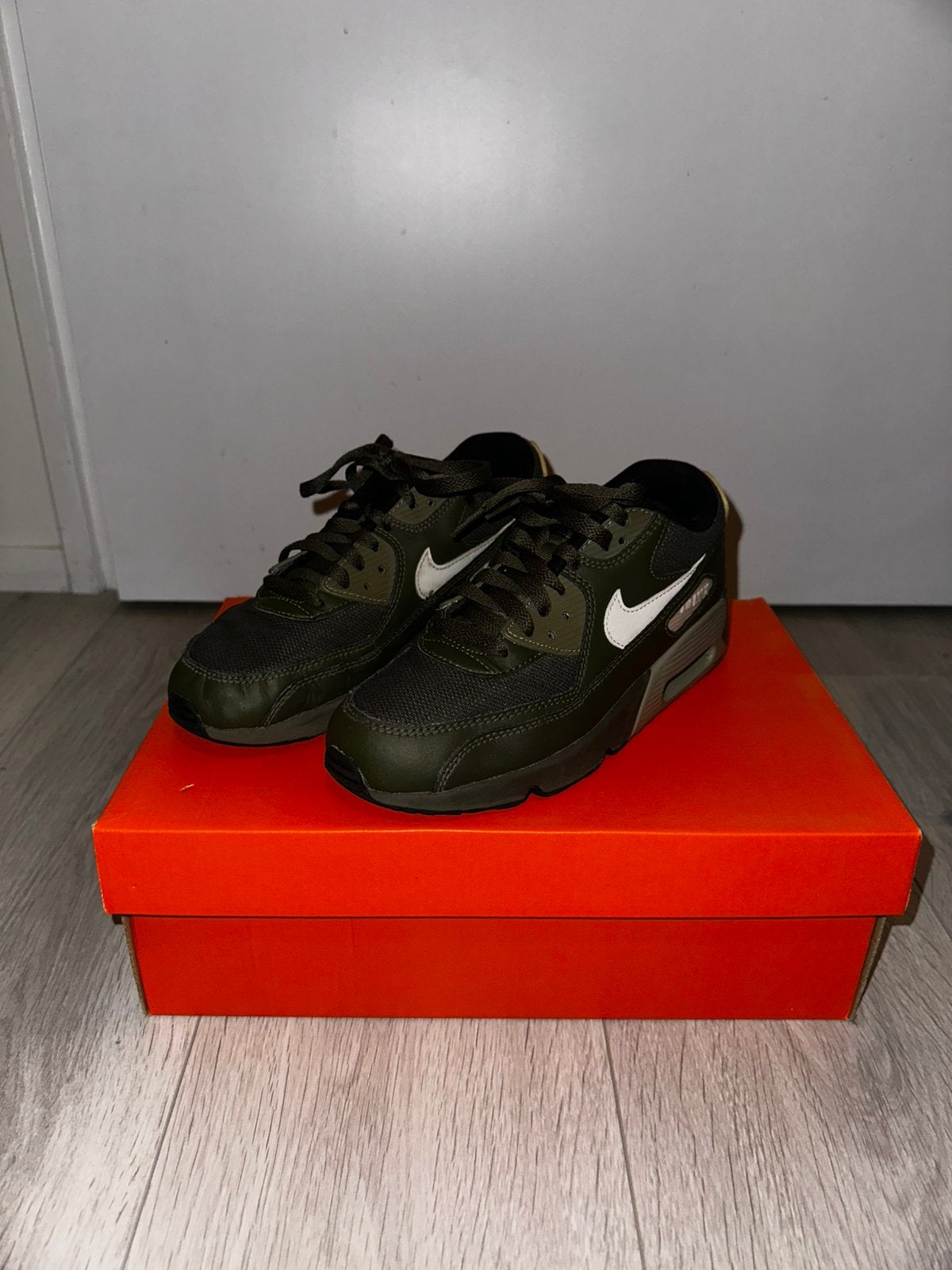 Nike air max maat 38,5, Ophalen of Verzenden, Zo goed als nieuw, Zwart