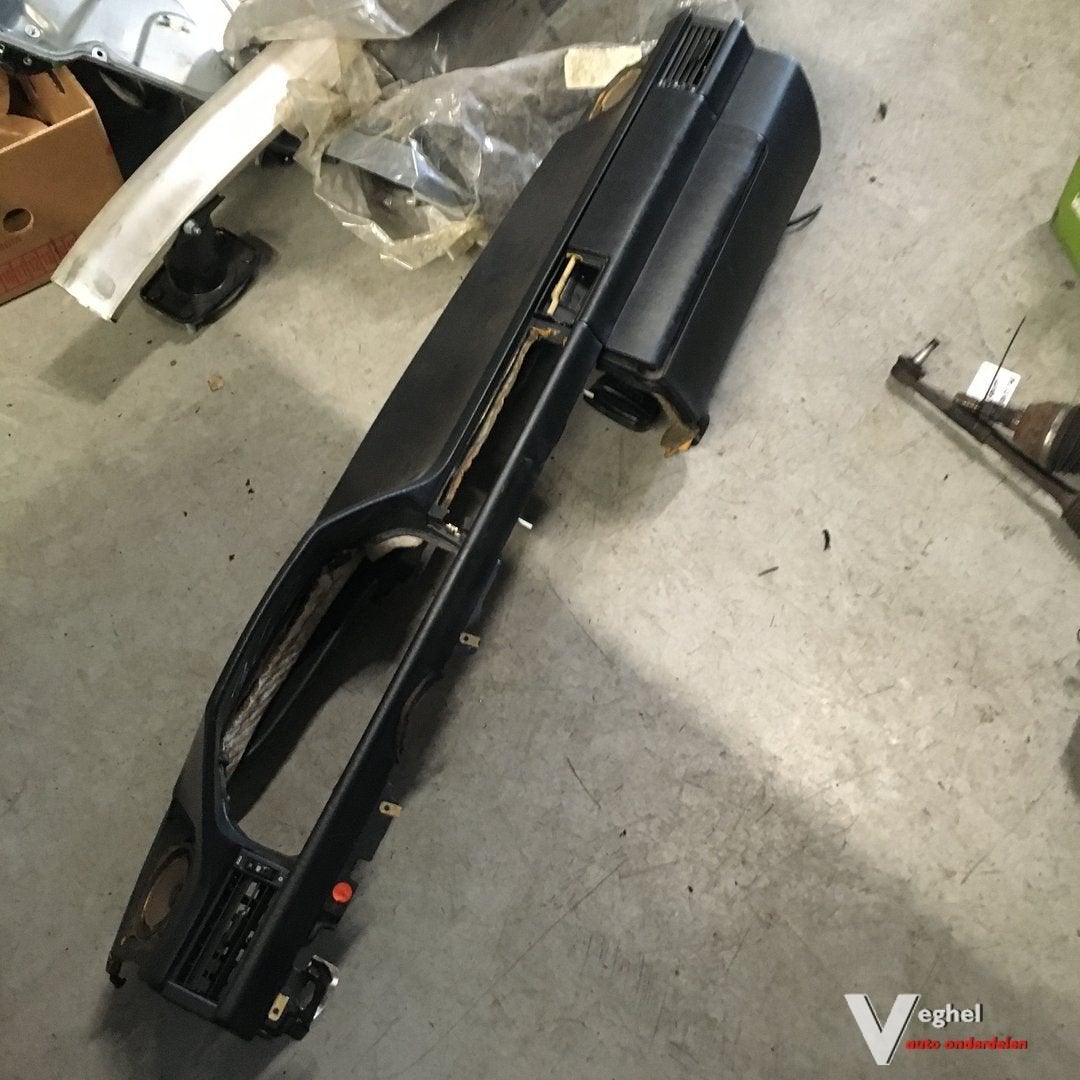 Mercedes W124 1986 Dashboard, Ophalen, Gebruikt, -, -
