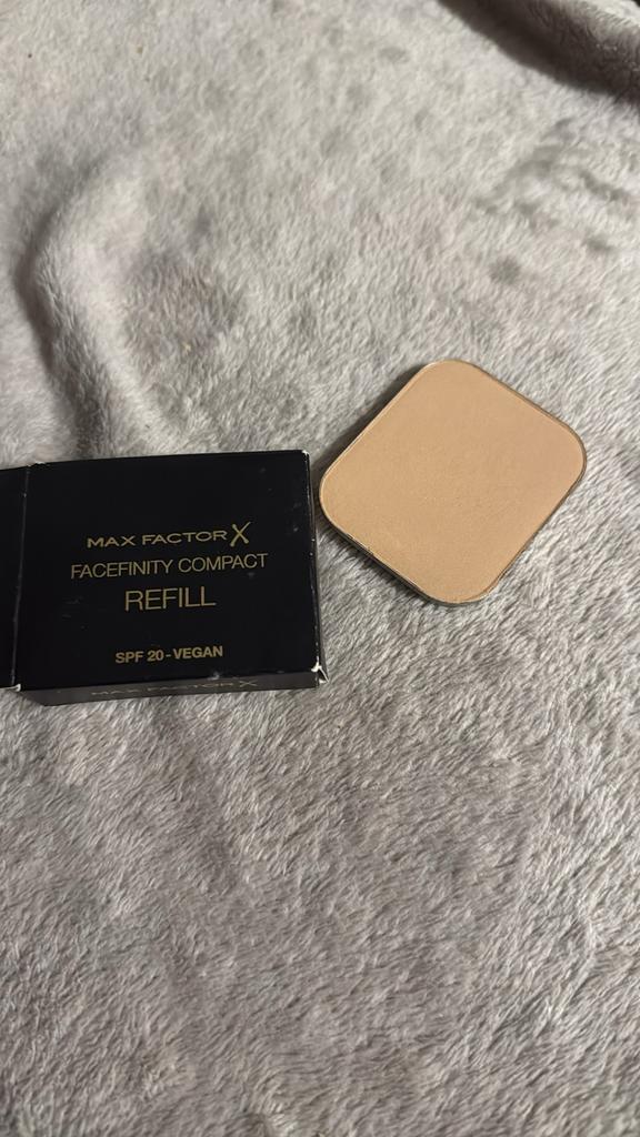 Max Factor Facefinity Compact Refill SPF 20 - Vegan, Gehele gezicht, Beige, Nieuw, Ophalen of Verzenden