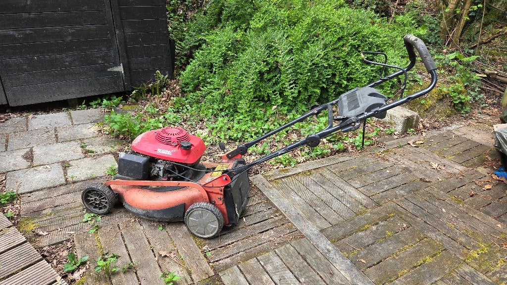 Grasmaaier (loop of sloop), Tuin en Terras, Ophalen, Cirkelmaaier, Gebruikt, Benzine-grasmaaier