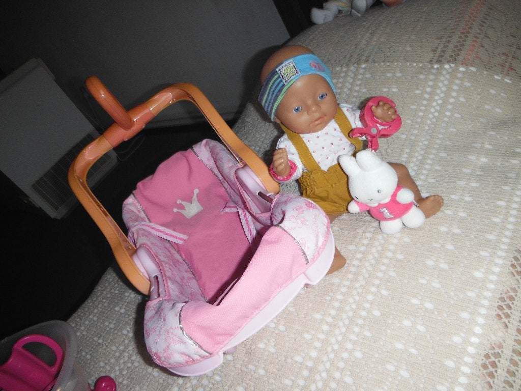baby born met maxicosi + ramelaar, Ophalen, Zo goed als nieuw, Babypop