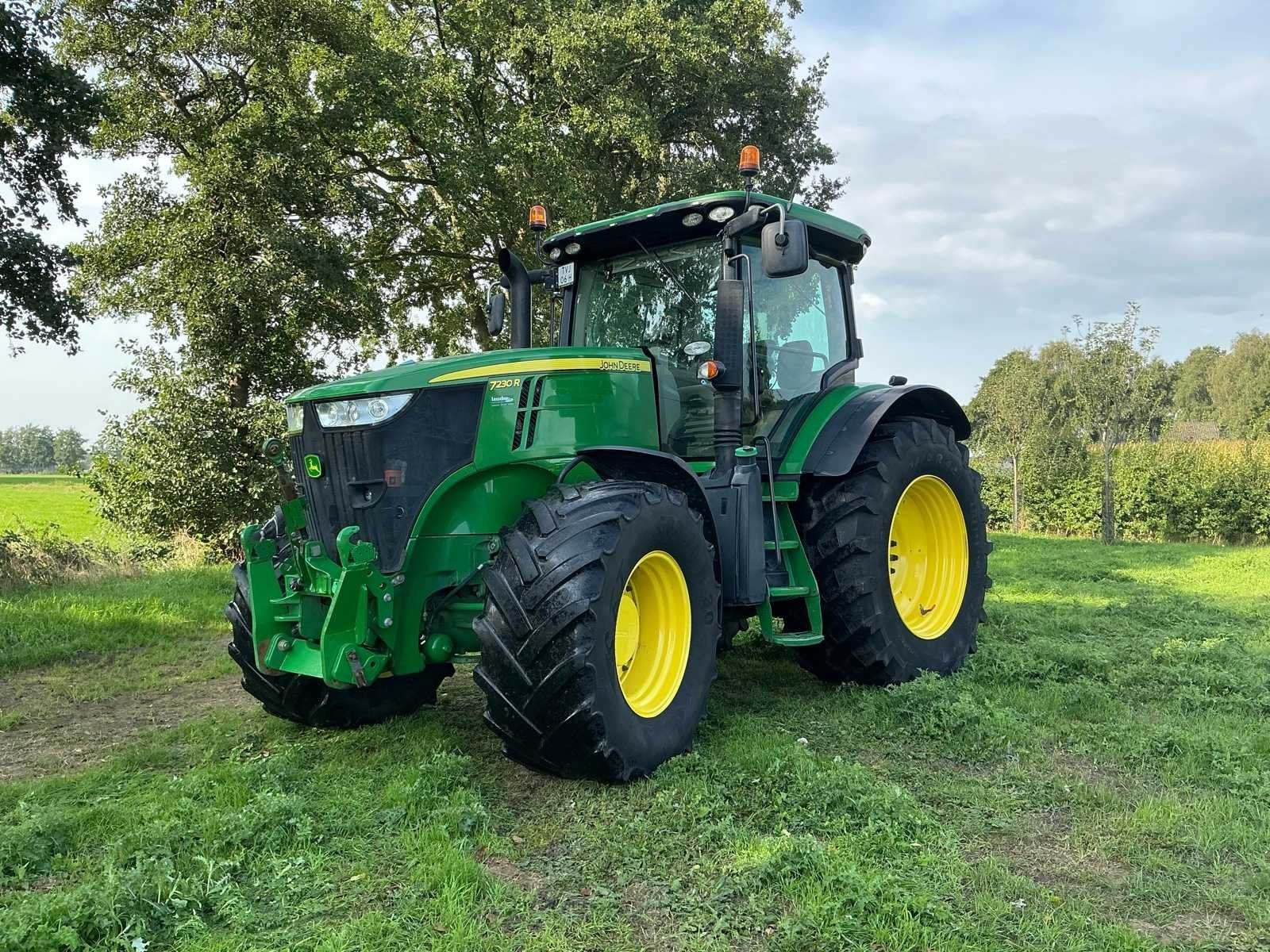2013 John Deere 7230R Vierwielaangedreven landbouwtractor, Gebruikt, John Deere