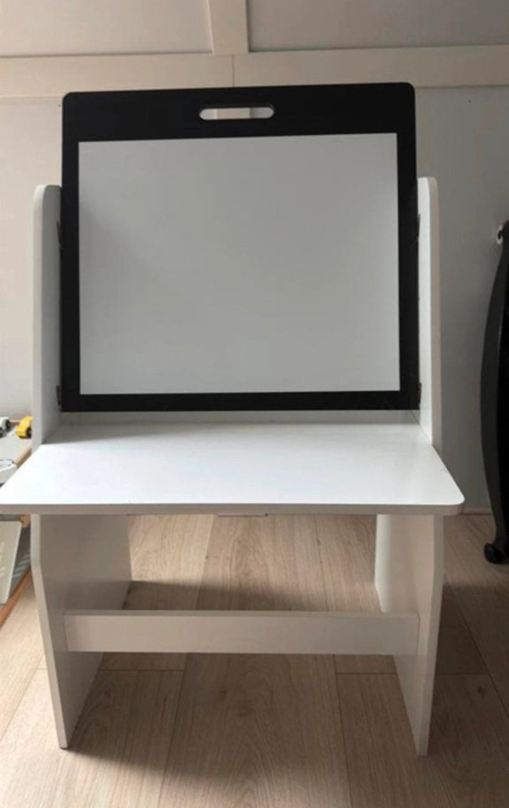 Speeltafel+boekenkast, Kinderen en Baby's, Ophalen, Gebruikt