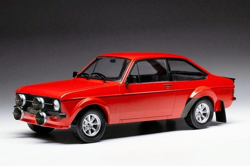 ford escort mkll RS 2000 rhd rood ixo nieuw 1:18, Ophalen, Nieuw, Auto, Overige merken