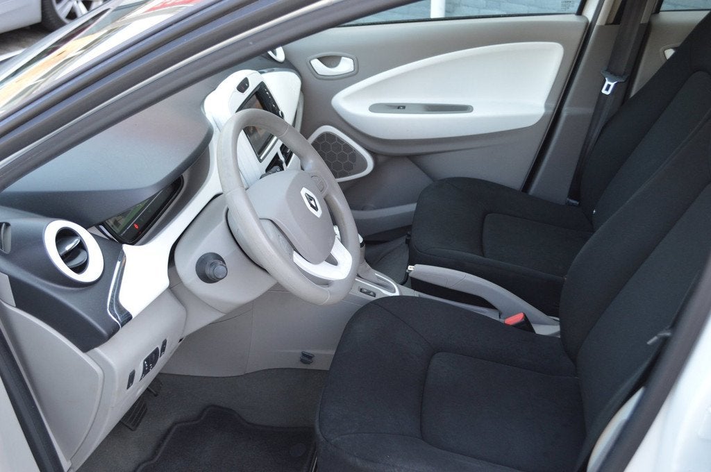 Renault ZOE R240 Intens 22 kWh Aut Airco Navi Nieuwstaat Bj, Auto's, Renault, 240 km, Stof, 41 kWh, Wit