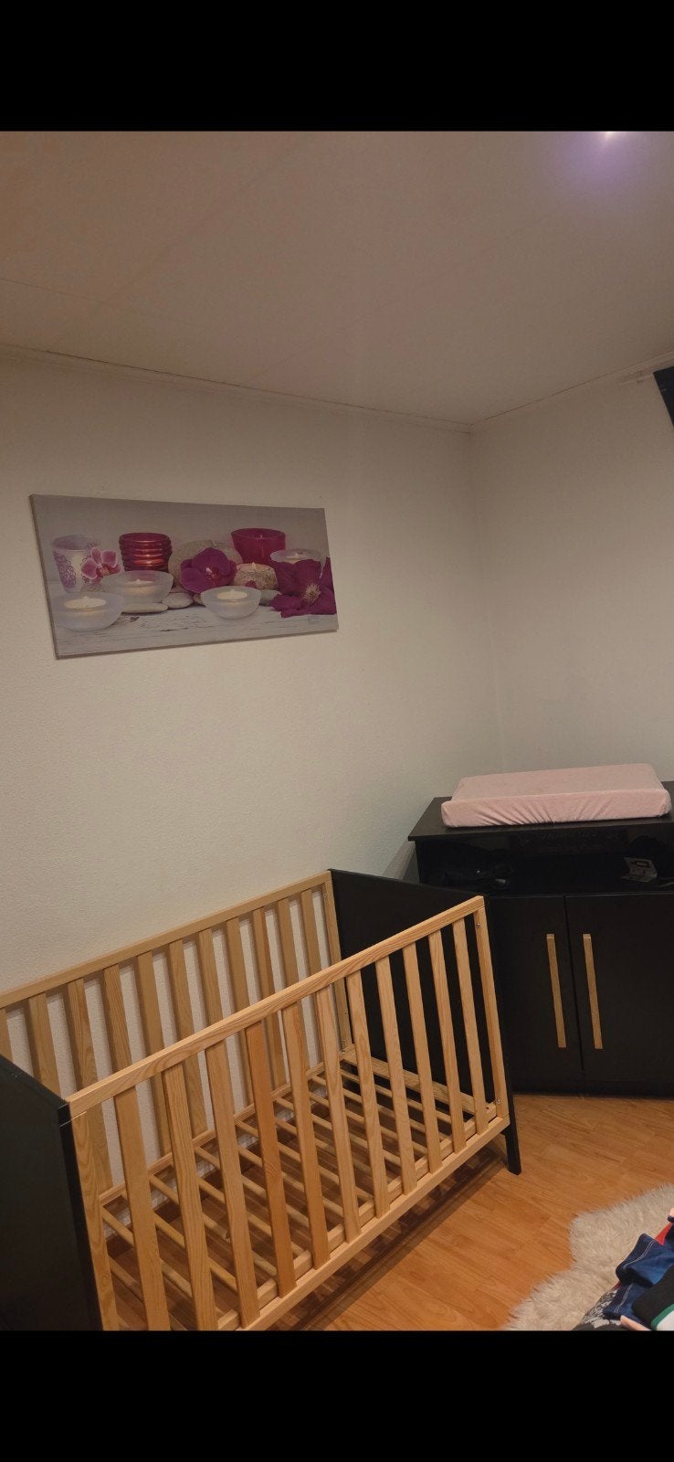Babyslaapkamerset: Commode & Ledikant Zwart/Hout, Ophalen, Gebruikt, Jongetje of Meisje