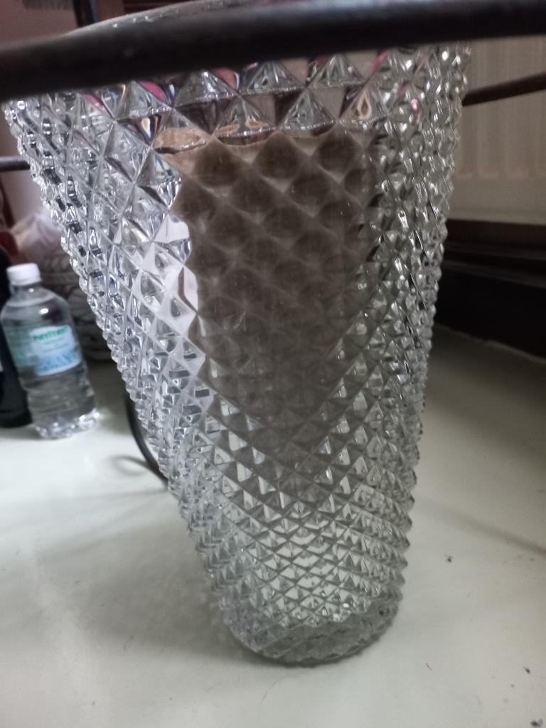 Grote kristal vaas heel mooi voor bloemen, Overige kleuren, Ophalen of Verzenden, Minder dan 50 cm, Glas