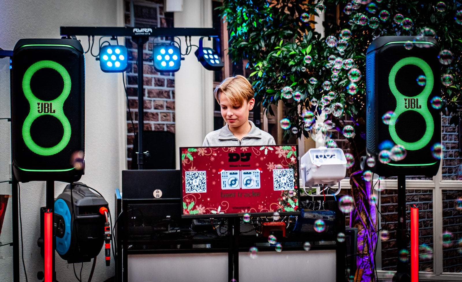 DJ Milan te huur! Vanaf 20 euro per uur, Ophalen, Zo goed als nieuw, Overige merken