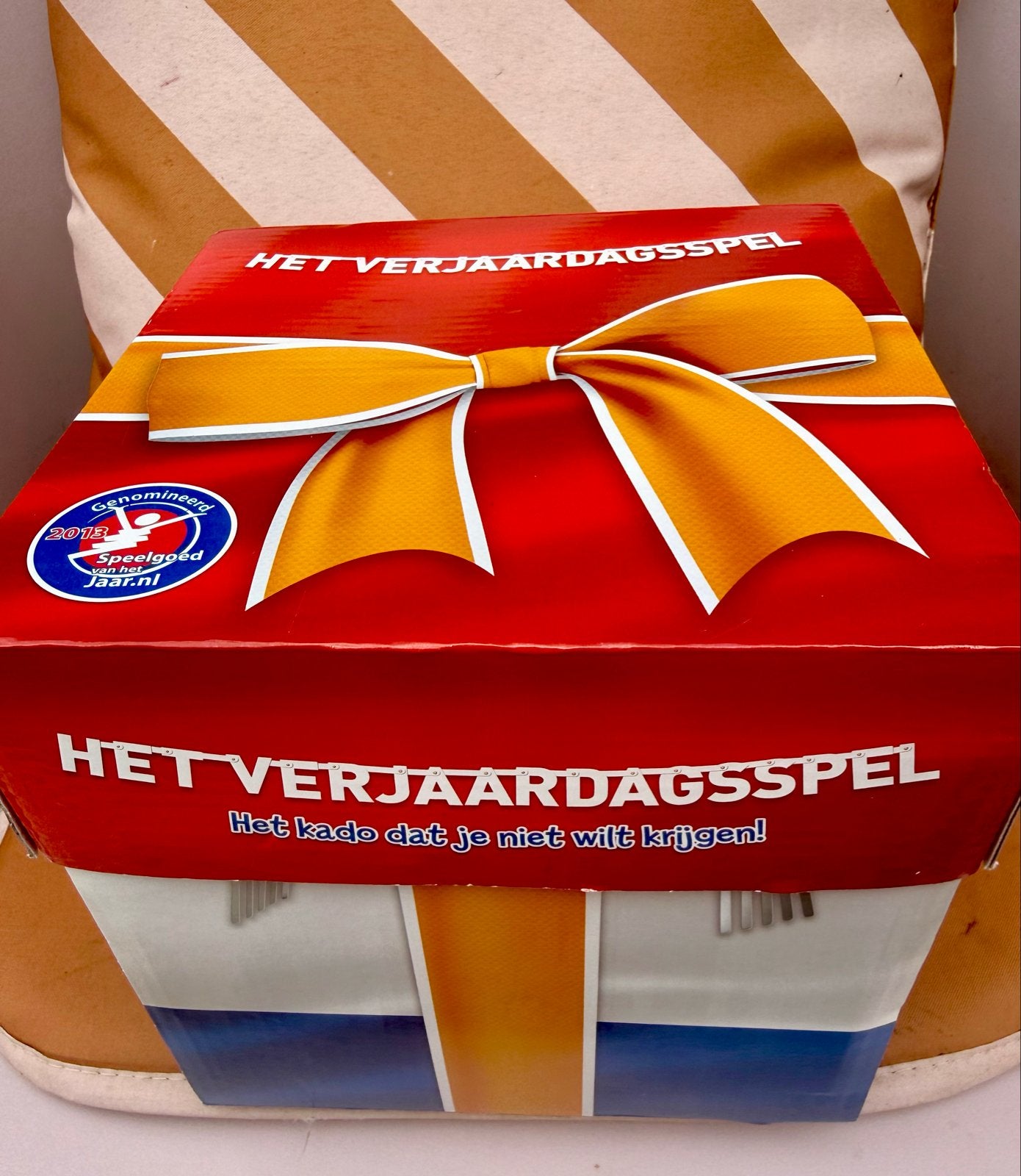 Het Verjaardagsspel - Het kado dat je niet wilt krijgen!, Drie of vier spelers, Ophalen of Verzenden, Nieuw