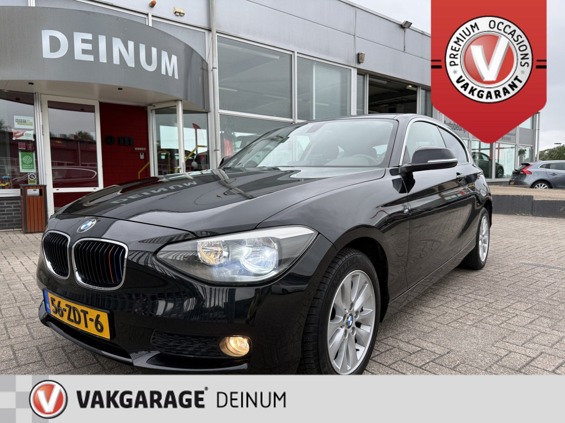 BMW 1-serie 114i Business Leder comfintr, Navigatie, Trekhaa, Achterwielaandrijving, Gebruikt, Zwart, 4 cilinders