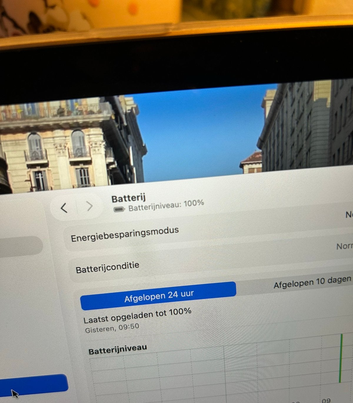 Foto 5 van Nieuwe MacBook Air M1 2020 Rose Gold Batterijconditie 100%