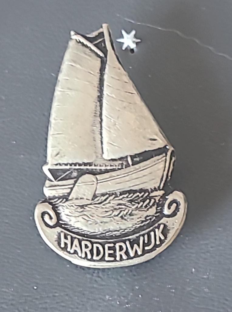 Vintage Speldje Harderwijk Zeilboot, Verzenden