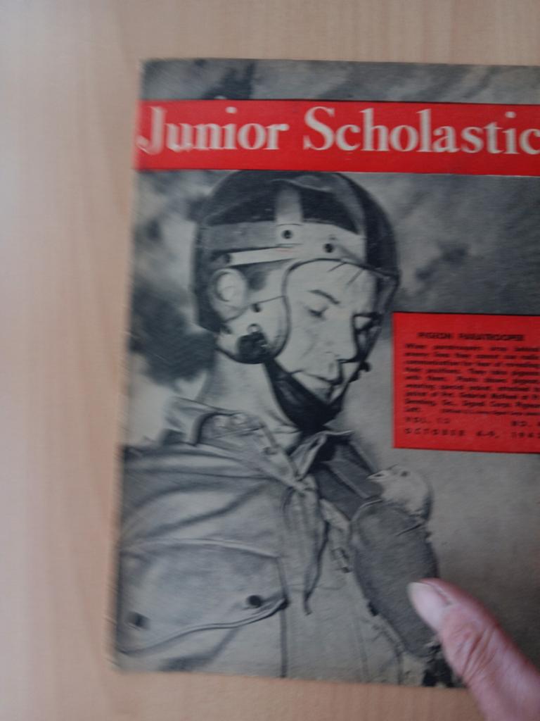 Us ww2 junior scholastic paratrooper, Verzamelen, Ophalen of Verzenden, Amerika