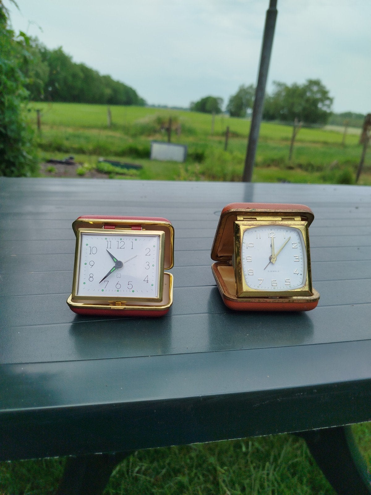 2 Reiswekkers, Antiek en Kunst, Antiek | Klokken, Ophalen of Verzenden