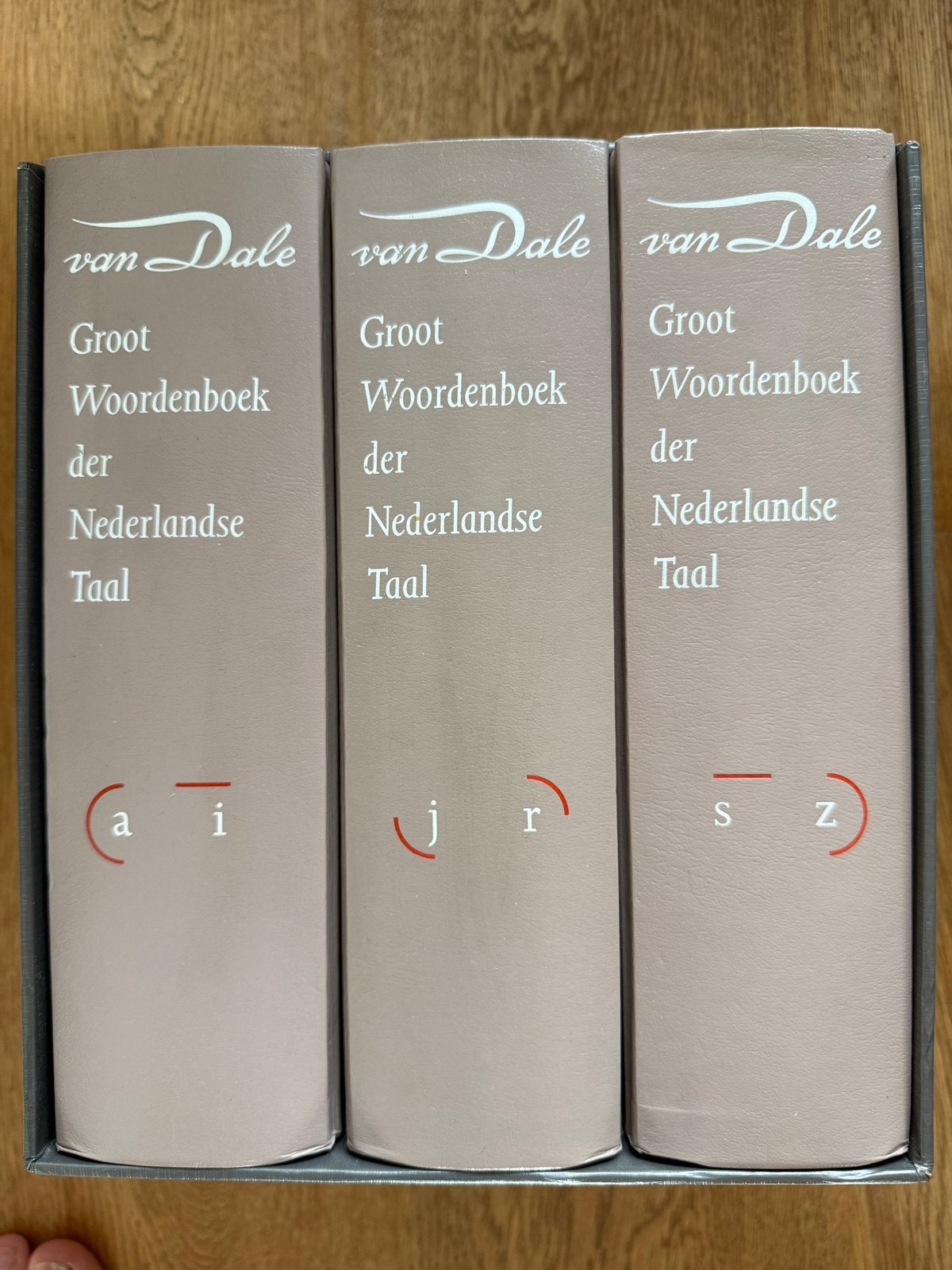 Van Dale Groot Woordenboek der Nederlandse Taal (3 delen), Ophalen of Verzenden, Zo goed als nieuw, Van Dale, Nederlands