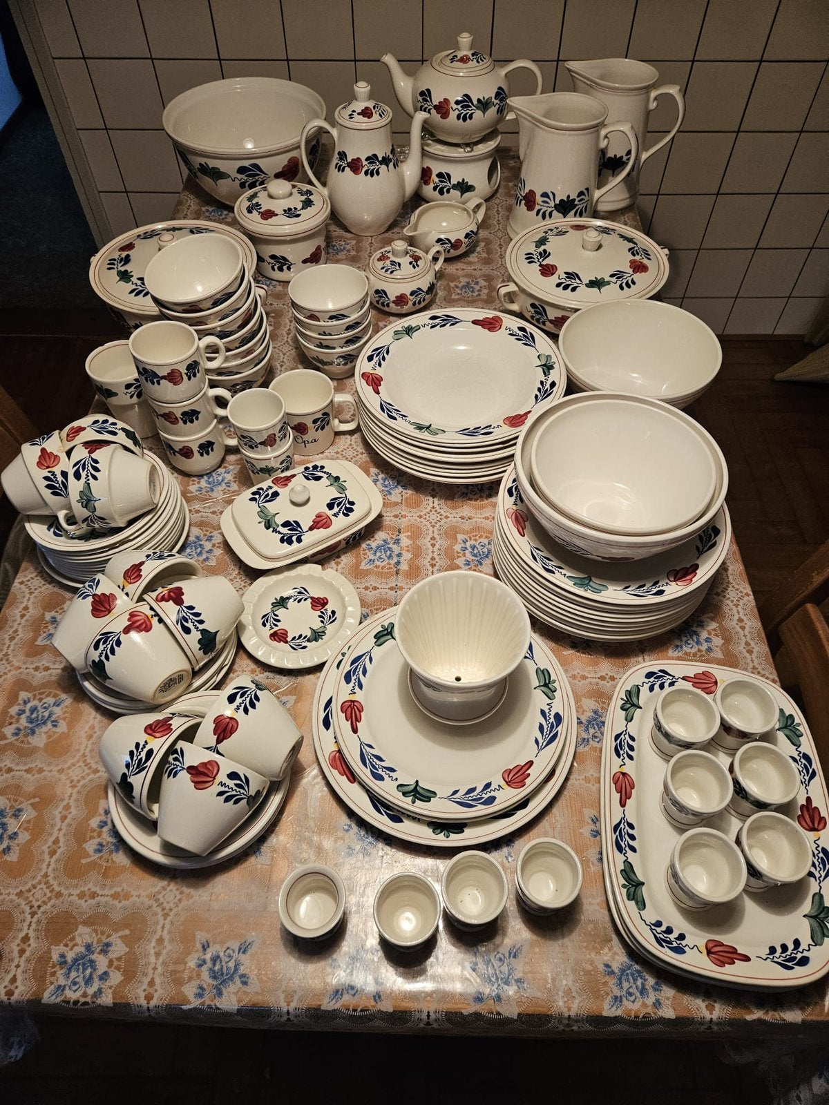Boerenbont servies, Ophalen, Zo goed als nieuw, Aardewerk, Compleet servies