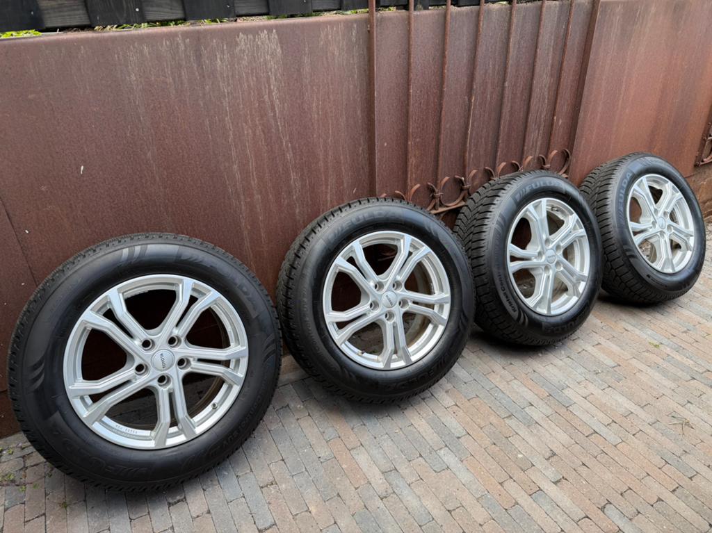Toyota RAV4 17” winterbanden 8MM+ velgen TPMS M+S 2019-heden, Auto-onderdelen, Banden en Velgen, Banden en Velgen, Winterbanden