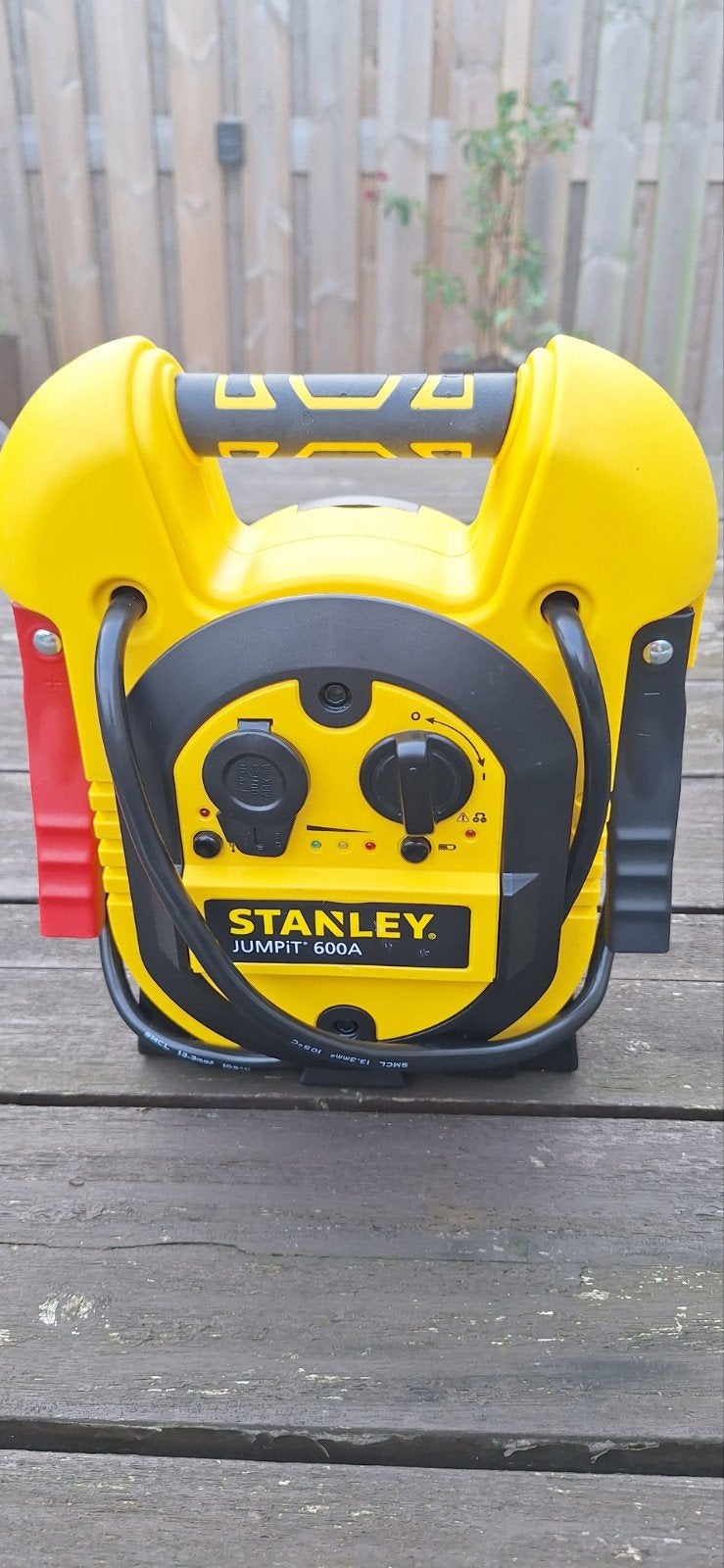 Stanley snelstarter Jumpit 600A, Ophalen of Verzenden, Zo goed als nieuw