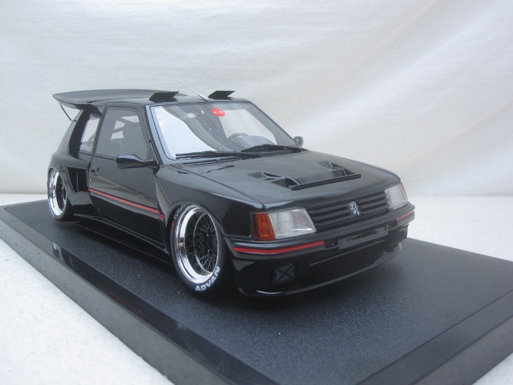 Peugeot 205 Khyzyl Saleem 2018 zwart 1:18 OttOmobile, Ophalen of Verzenden, Nieuw, Auto, OttOMobile