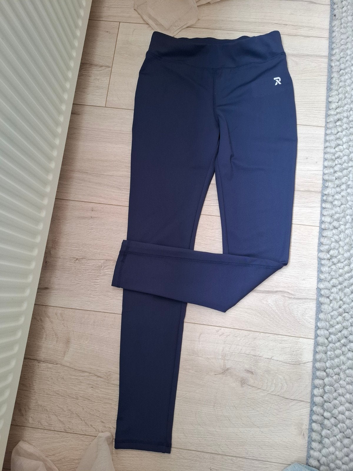 Nieuwe Redmax sportlegging maat S - Donkerblauw, Blauw, Nieuw, Ophalen of Verzenden, Fitness of Aerobics