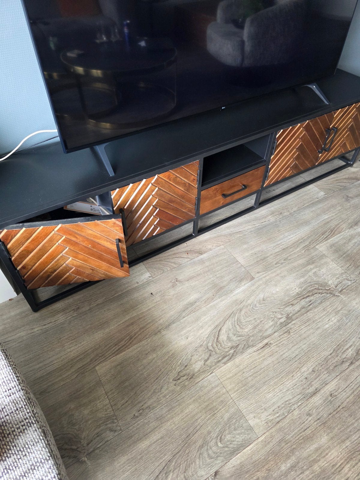 industrieel tv meubel, Ophalen, Zo goed als nieuw, 200 cm of meer, Minder dan 100 cm