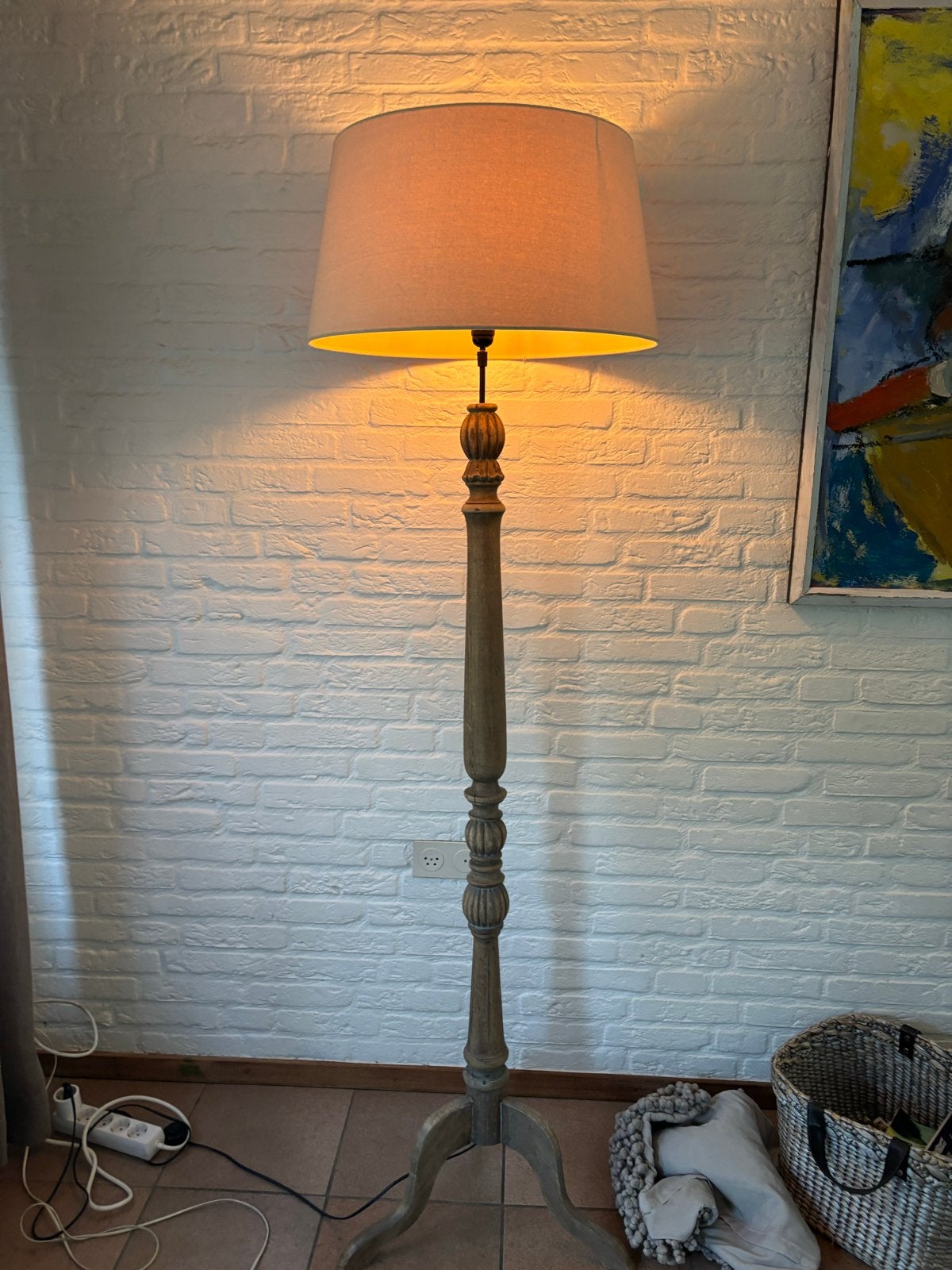 Stijlvolle houten vloerlamp met stoffen kap, Ophalen, Gebruikt, E27 (groot), 150 tot 200 cm