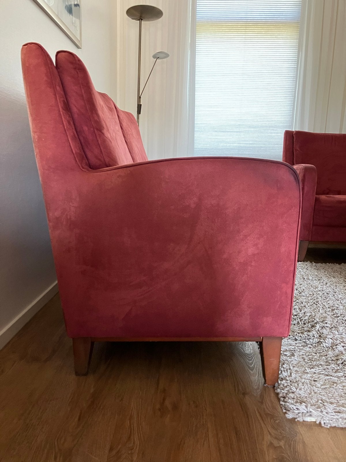 Twee comfortabele rode tweezitsbanken en fauteuil, Huis en Inrichting, Ophalen, Gebruikt, Minder dan 75 cm, 150 tot 200 cm