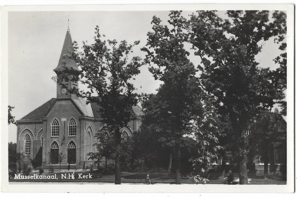 Musselkanaal, N.H. Kerk, Verzamelen, Ansichtkaarten | Nederland, Verzenden, 1940 tot 1960, Ongelopen, Groningen