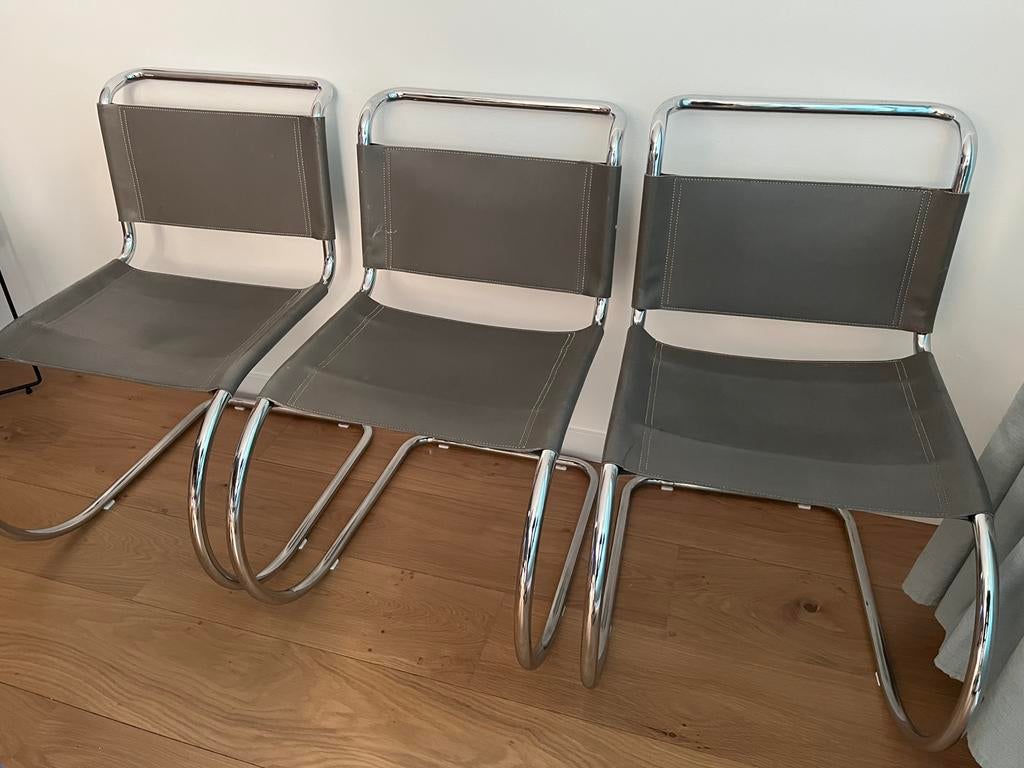 Mies van der Rohe stoelen, Ophalen, Gebruikt, Bauhaus, Drie