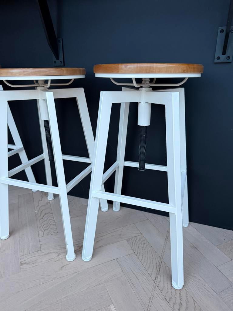 1 x Zara home barkruk nieuw, Ophalen, 60 tot 90 cm, Zo goed als nieuw, In hoogte verstelbaar