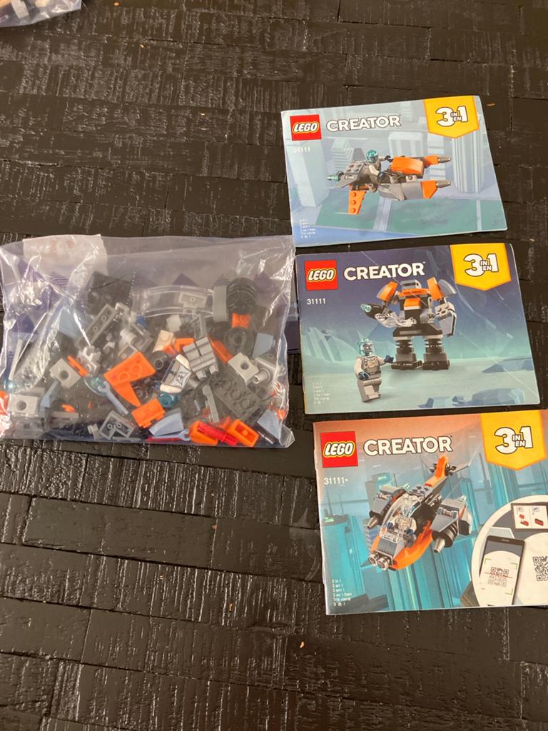 LEGO Creator 31111 3-in-1 Cyber Drone met instructies, Ophalen of Verzenden, Zo goed als nieuw