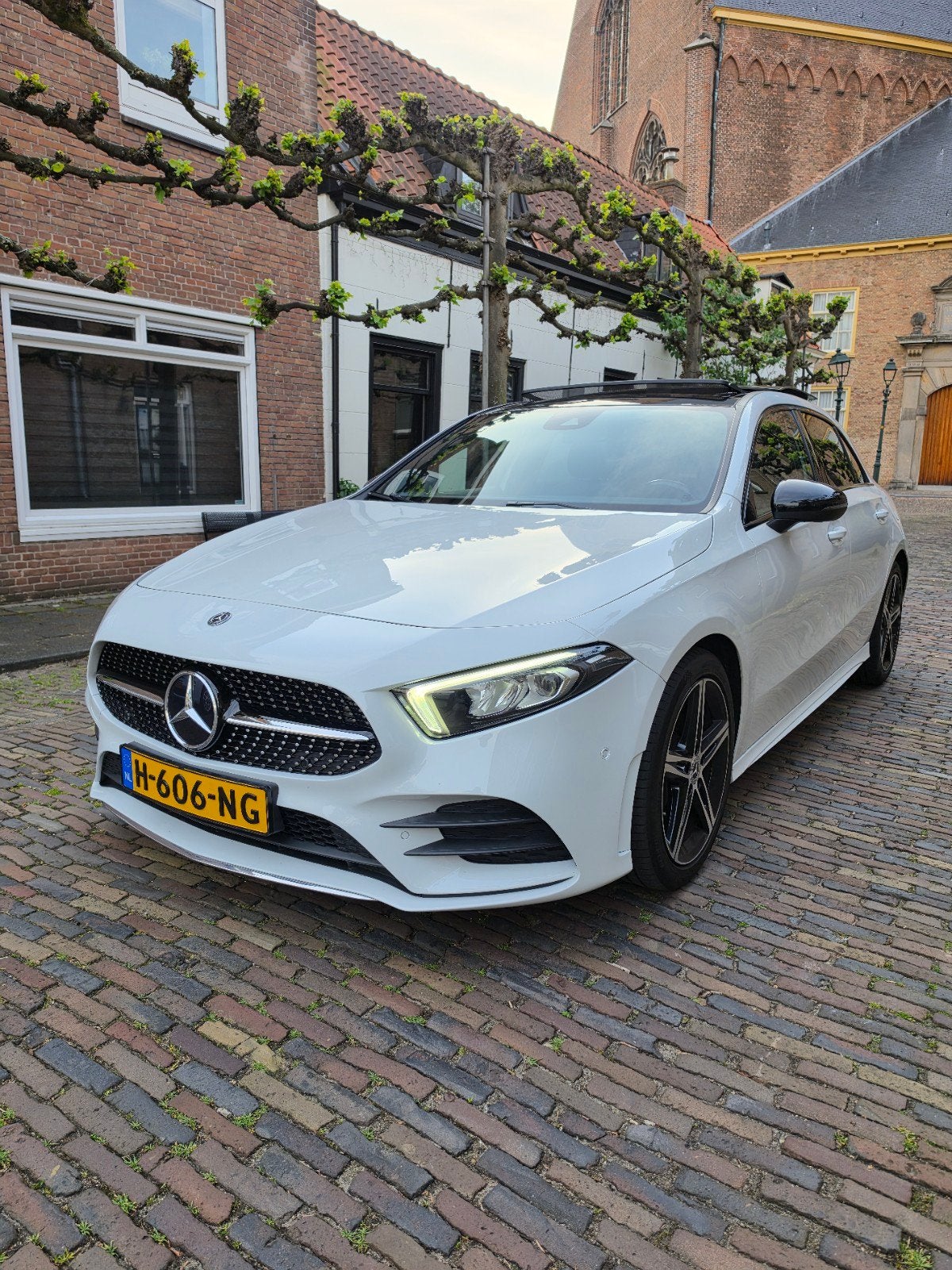 Mercedes-Benz A-Klasse A 200 163pk 7G-DCT 2019 Wit, 4 cilinders, 75 €/maand, Particulier, 1600 kg