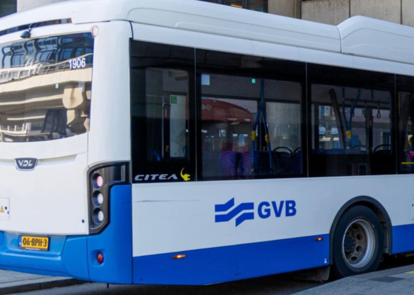 Vier tickets GVB amsterdam vervoer voor Morgen 13 juni, Drie personen of meer, Trein, Nederland, Met bestemming of datum
