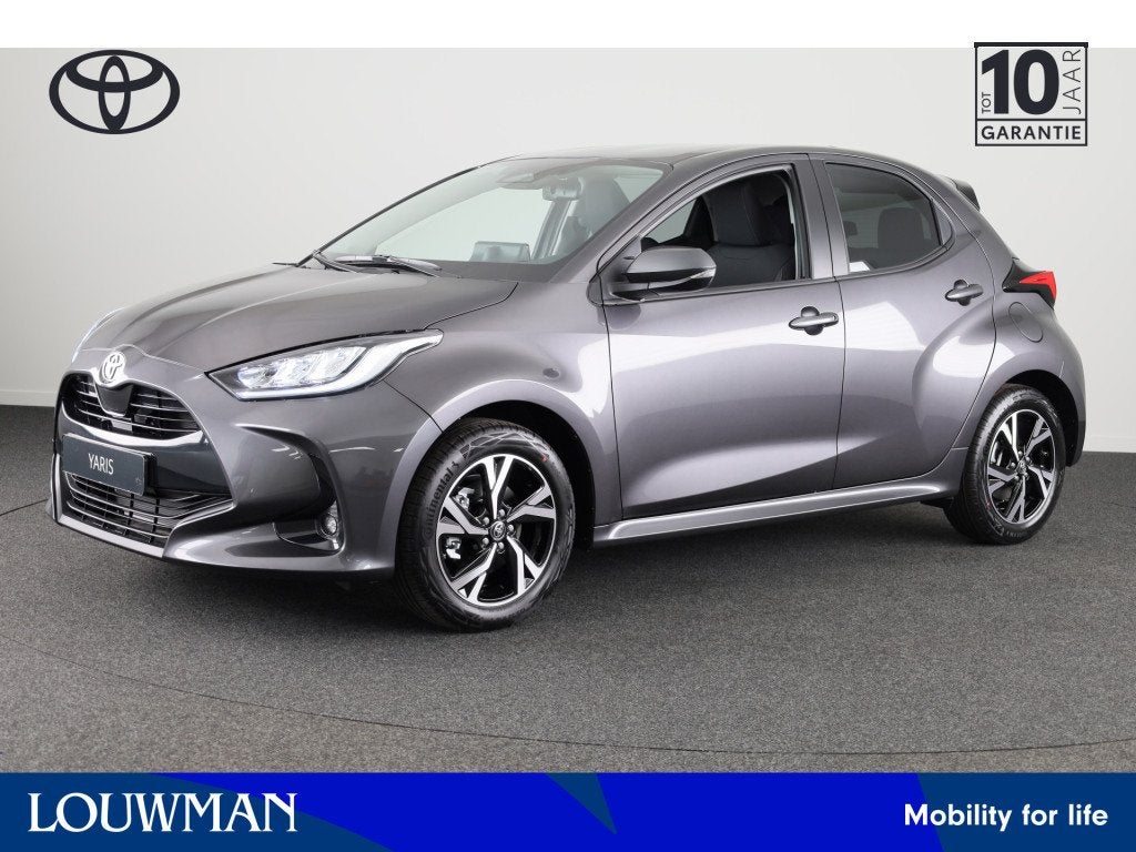 Toyota Yaris 1.5 Hybrid 115 Dynamic *NIEUW* (bj 2026), 12 maanden, Nieuw, Hybride Elektrisch/Benzine, 3 cilinders