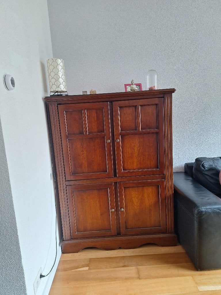 Kast kersenhout, Ophalen, Gebruikt, 100 tot 150 cm, Hoogte 145