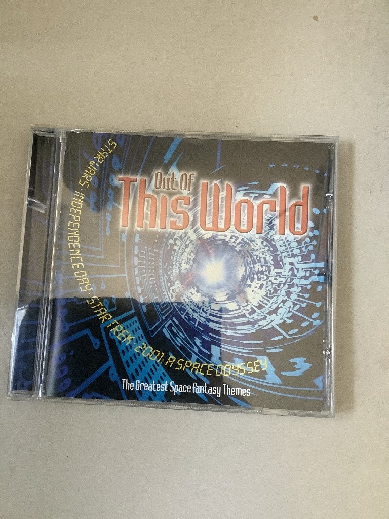 Out of this world,the greatest space fantasy themes., Cd's en Dvd's, Cd's | Instrumentaal, Ophalen of Verzenden, Zo goed als nieuw