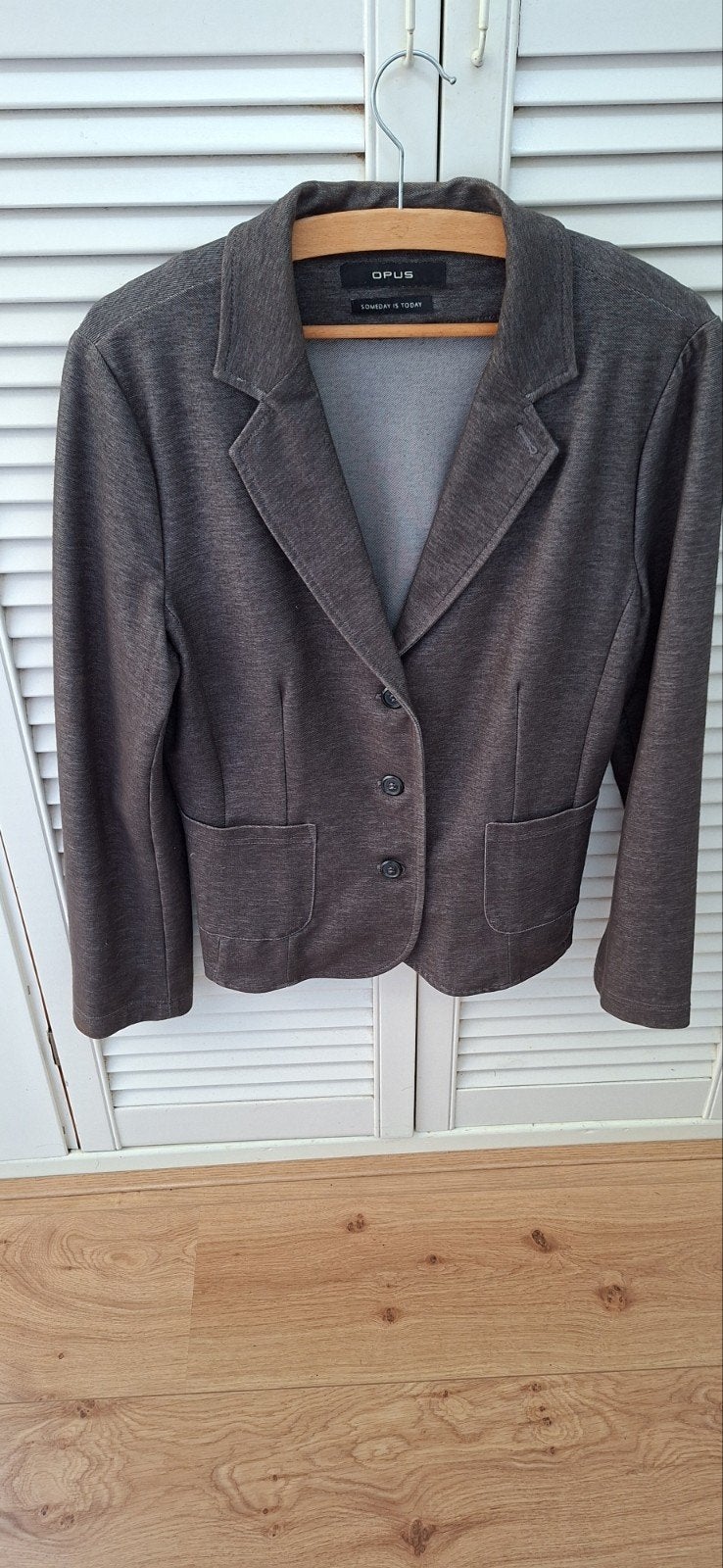 Donkergrijze Opus Jasje - Zo goed als nieuw, Kleding | Dames, Maat 38/40 (M), Bruin, Ophalen of Verzenden, Zo goed als nieuw