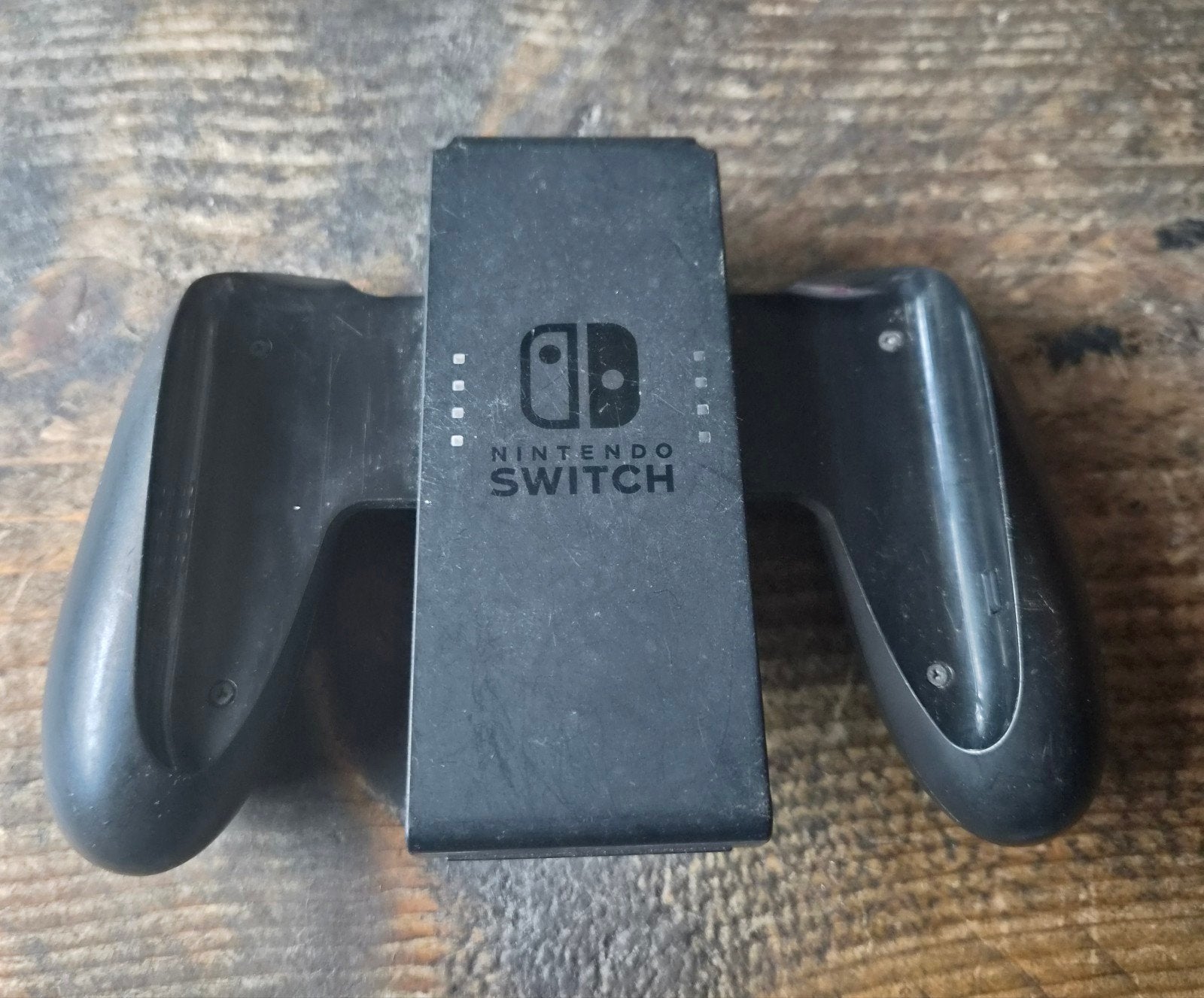 Nintendo Switch Joy-Con Grip (Zwart), Ophalen of Verzenden, Gebruikt, Zonder controller, Switch Original